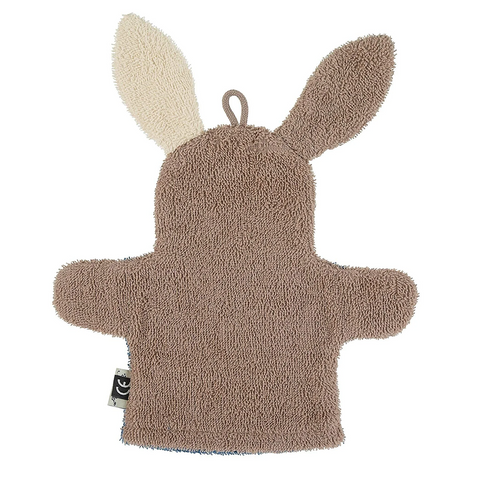 Der Spiel-Waschhandschuh Esel Emmilius ist eine braun-beige Handpuppe aus 100% Baumwolle Frottee mit Hasenohren und ausgestreckten Armen, die sich weich und strukturiert anfühlt - perfekt für spielerischen Waschspaß.
