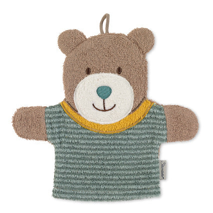 Der Spiel-Waschhandschuh Bär Ben ist ein brauner Bär in Form eines Waschhandschuhs oder einer Handpuppe mit einem lächelnden Gesicht, runden Ohren und einem grün gestreiften Hemd mit gelbem Kragen.