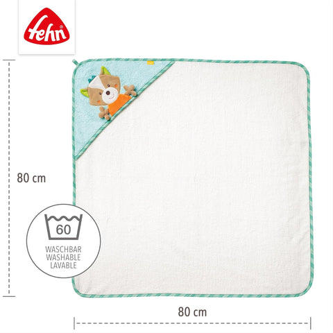 Das Kapuzenbadetuch Fuchs misst 80 x 80 cm, hat eine Fuchs-Kapuze in der Ecke, besteht aus saugstarkem Frottee und ist bei 60°C waschbar.