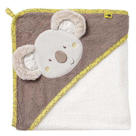 Das Kapuzenbadetuch Koala ist weiß aus weichem Frottee, hat eine braune Kapuze mit süßer Koala-Applikation und Ohren und einen gelb gemusterten Stoffrand.