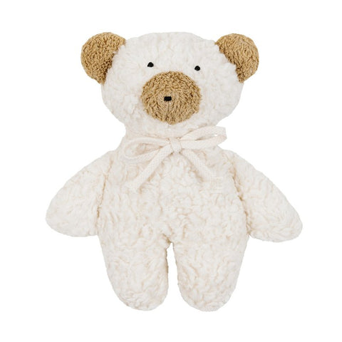 Der Rassel Teddy weiß ist ein Plüschteddy mit weißem, strukturiertem Körper, hellbraunen Ohren und Schnauze, schwarzen Augen und einer Schleife. Hergestellt in Deutschland aus kontrolliert biologischem Anbau Materialien für vertrauenswürdige Qualität.