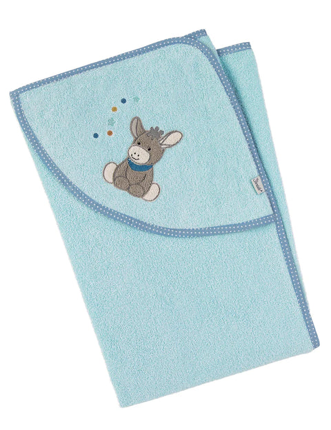 Das Kapuzenbadetuch Emmi Esel in hellblau (100x100cm) hat einen gestickten grauen Esel und eine blaue Tupfenborte. Dieses weiche Frottee-Handtuch hält Ihr Baby nach dem Baden kuschelig warm.
