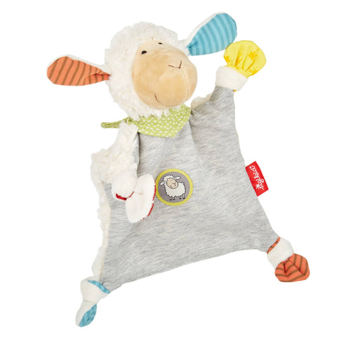 Das Schnuffeltuch Schaf, Boller Schäfle ist ein plüschiges Schafbettchen mit flauschigen Armen und Ohren in verschiedenen Farben, einem grauen quadratischen Körper und einem kleinen Schafaufnäher - das perfekte Babyspielzeug, um die emotionale Entwicklung Ihres Babys zu unterstützen.