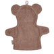 Der Waschhandschuh Bär Bo NEU! ist ein Waschhandschuh in Form eines braunen Bären mit abgerundeten Ohren, einer praktischen Schlaufe und Armaussparungen - perfekt für die Badezeit Ihres Babys.